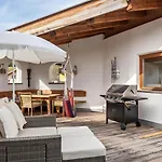 Panorama Mit Sauna * لوتاش