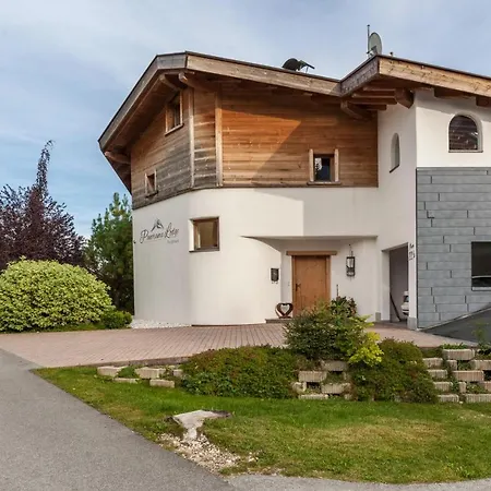 Panorama Mit Sauna * لوتاش