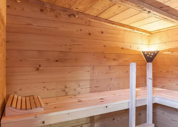 بيت للعطل Panorama Mit Sauna لوتاش