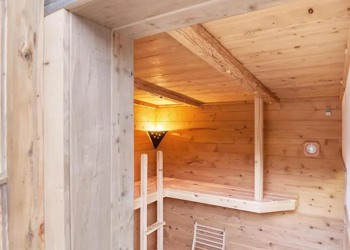 Panorama Mit Sauna * لوتاش